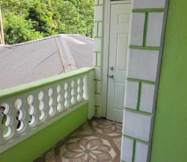 Roseau House | J and N cozy quarters