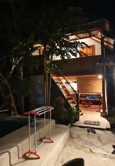 Sumbawa Barat Villa | J home stay