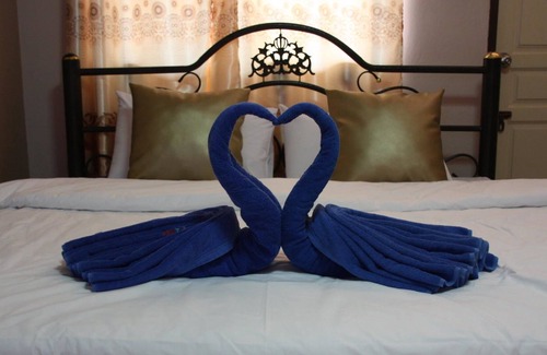 Tha Tum Hotel | J.J. Apartment Klongrung