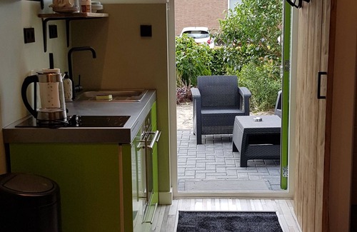 Hoofddorp Apartment | JaBaKi Green Studio