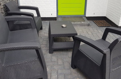 Hoofddorp Apartment | JaBaKi Green Studio