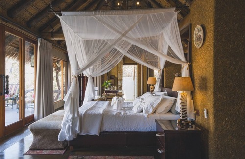 Thorny Bush Game Reserve Cabin | Jabulani Safari