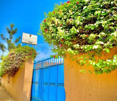 Entebbe House | Jacobin Guest House & Cottages