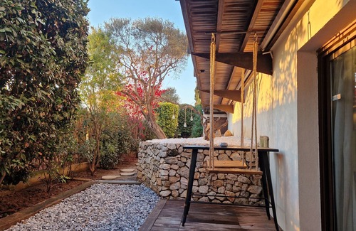 Allauch Apartment | Jacuzzi et Jardin Privé à Allauch Chambre Cigale