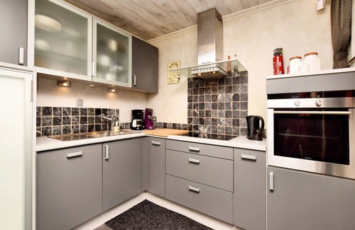 Nisramont House | Jacuzzi Retreat, Ardennes