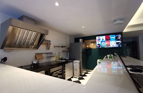 Ampang Apartment | Jacuzzi Staycation @ KL City Nature Surrounded Greenery Jogging Golfing Hiking.