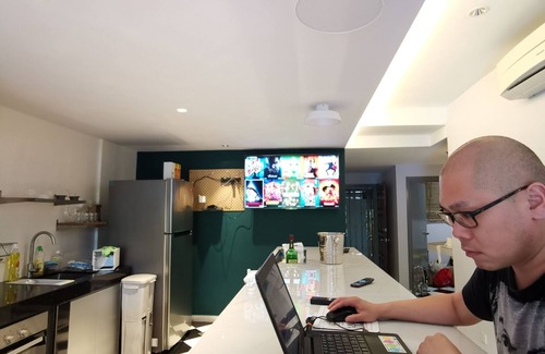 Ampang Apartment | Jacuzzi Staycation @ KL City Nature Surrounded Greenery Jogging Golfing Hiking.