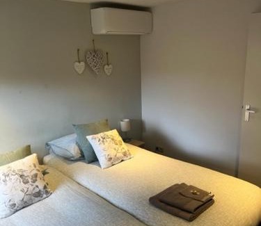 Stratum Apartment | Jaguars Residence