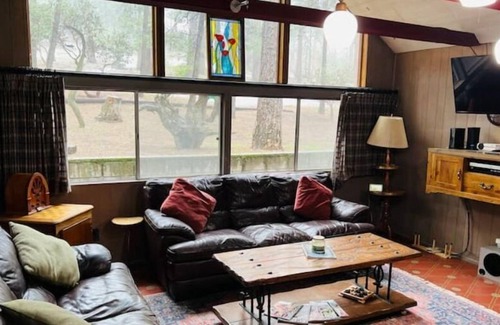 Idyllwild Cabin | Jamo's Lodge Idyllwild