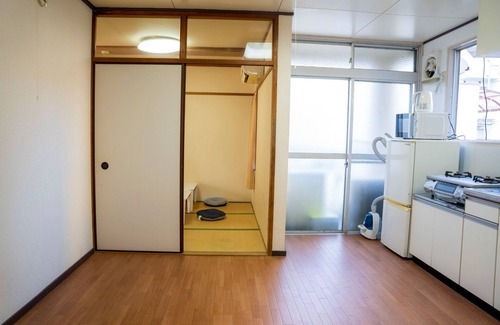 Naniwa Apartment | Japanese style room with kitchenwashing machine - Japanese style room 405 4th floor/Osaka Ōsaka