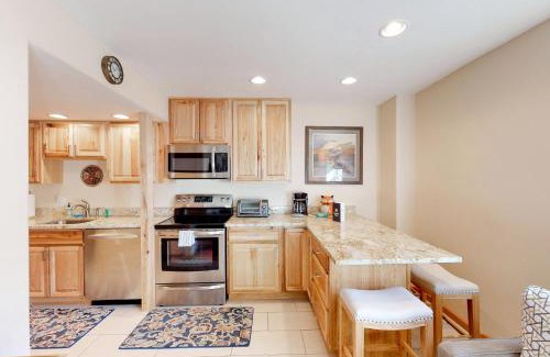 Historic Downtown Durango Apartment | Jarvis #202