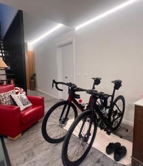 Banyoles Apartment | JASALPI único apartamento delante del Lago de Banyoles