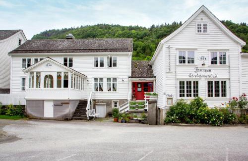 Granvin Hotel | Jaunsen Gjestgjevarstad