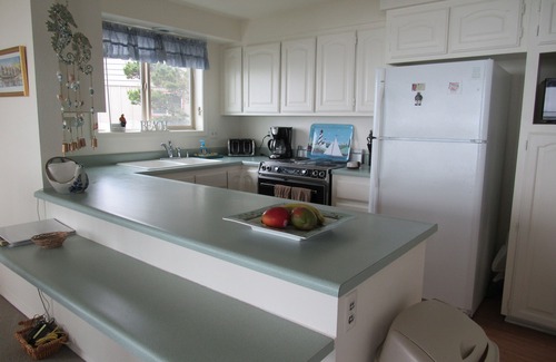 Brookings Condo | JAW-DROPPING VIEW,trails,family, free day,fireplace,private beach,gated & clean