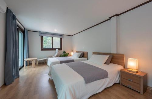 Jecheon House | Jecheon Sanjoong Dayeon Pension