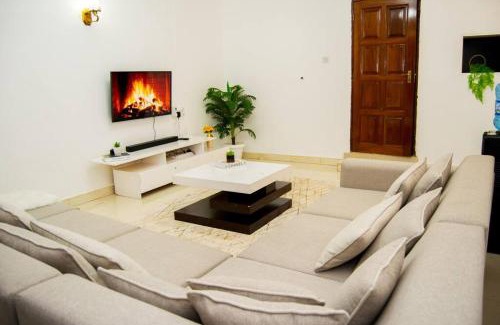 Nyeri Apartment | Jenna stays