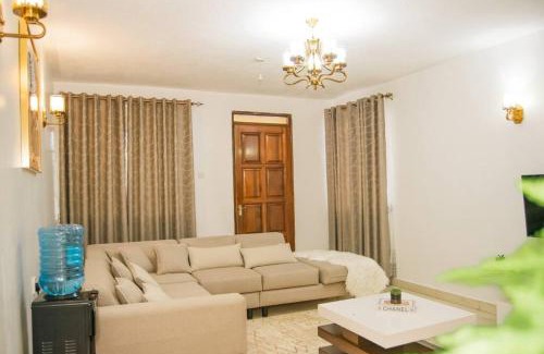 Nyeri Apartment | Jenna stays