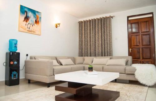 Nyeri Apartment | Jenna stays