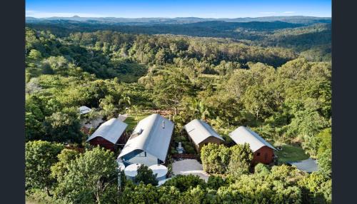 Eudlo House | Jetavana