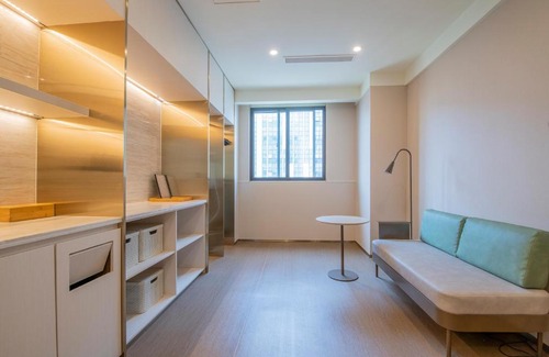 Hongqiao Hotel | JI Hotel Caohejing Shanghai