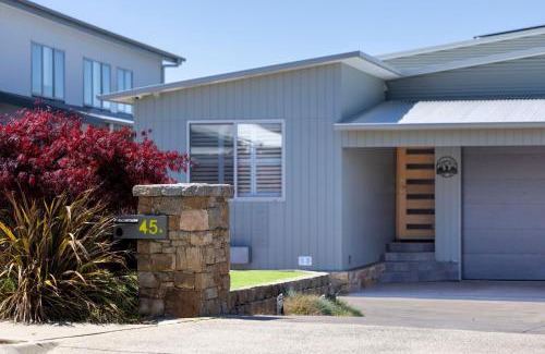 Jindabyne House | Jindy Snowy Mountains Retreat