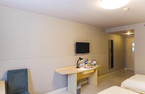 Pichaiyuan Hotel | Jinjiang Inn Select Qingdao Henan Road Railway Station