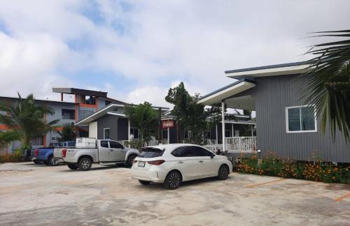 Lampang House | Jira Hotel