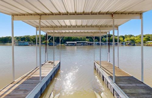 Hoyt House | JJ's Great Escape