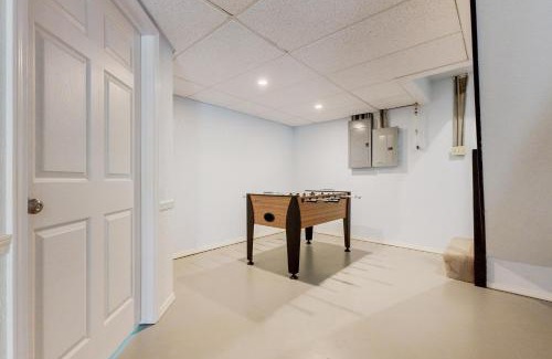 Hoyt House | JJ's Great Escape