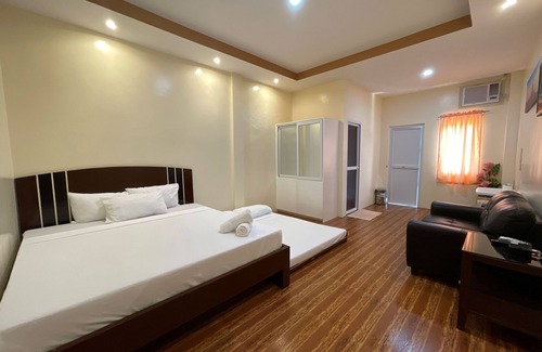 Castillejos Hotel | JJB Aquafarm Resort by Cocotel