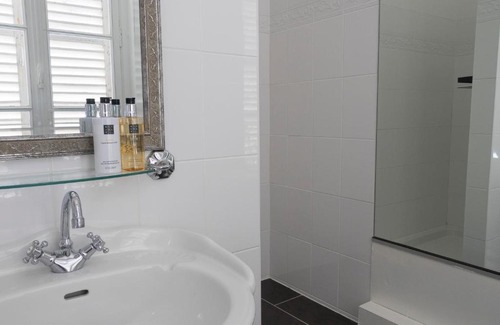 Doulevant-le-Chateau Bed & Breakfast | Joie de Vivre