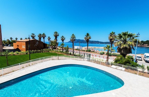 Saint-Mandrier-sur-Mer Condo | Joli appartement vue mer + accès piscine