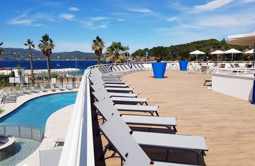 Saint-Mandrier-sur-Mer Condo | Joli appartement vue mer + accès piscine