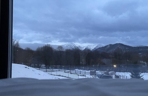 Rasnov Ski Chalet | Joli Chaletn