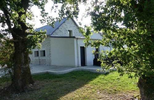 Guenrouet House | Jolie longère près Canal Nantes-Brest ' Pétanque
