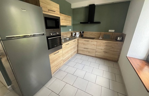 Vineuil House | Jolie Maison de Campagne Rénovée à Proximité de Sentiers de Randonnée