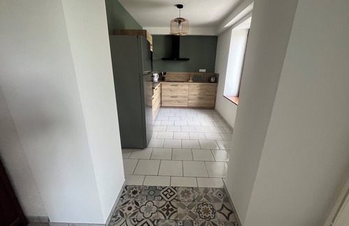 Vineuil House | Jolie Maison de Campagne Rénovée à Proximité de Sentiers de Randonnée