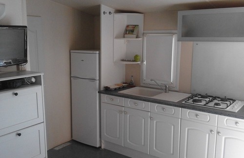 Aigues-Vives House | Jolie Mobil Home Dans un Écrin de Verdure au Calme Accès Piscine 20' des Plage