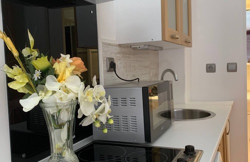 Vaulx-en-Velin House | Jolie Studio Tout Confort Dans Belle Maison