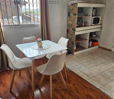 Santa Elena del Gomero Apartment | Jose Anguita Apartament Estacionamiento Privado Frente del Arauco Maipu A pasos del metro Baño privado