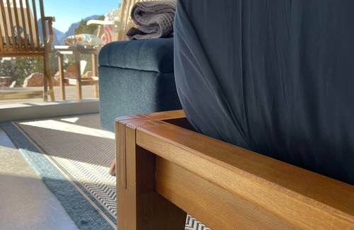 Whitewater House | Journey to Thimble Rock Point, Journey to Thimble Rock Point