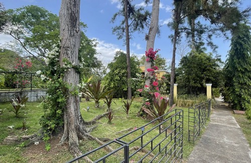 Panama City House | Jungle view Luxury Villa in gated neighbourhoodnn