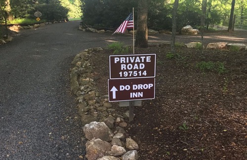 Fancy Gap Cabin | Just Country at Do Drop Inn Cabin Rentals