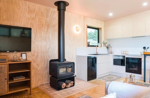 Branxholm Apartment | Just Down the Road