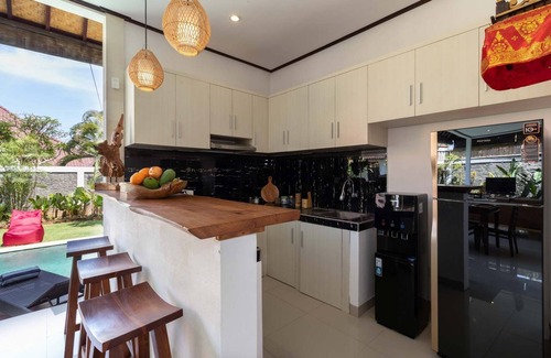 Petitenget Villa | just walking distance to petitenget beach