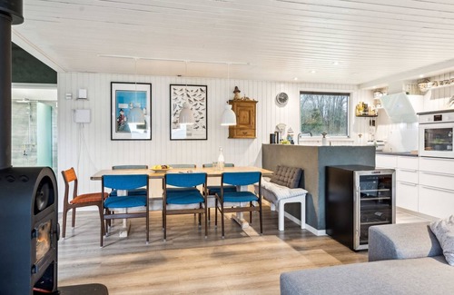 Hou House | "Juste" - 1.7km from the sea by Interhome