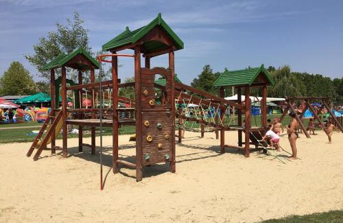 Balatonalmadi Apartment | Kék Balaton Apartman