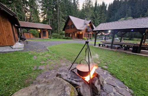 Joseni House | Két Patak Retreat