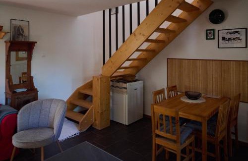 Hodmezovasarhely House | Kőris Tanya