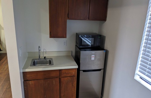 Edmonds Hotel | K&E Motor Inn